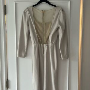 Alice + Olivia Cream Long Sleeve Sheath Dress
